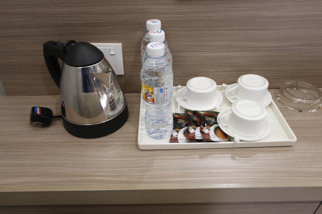 Hotel 99 Kuala Lumpur City Номер фото